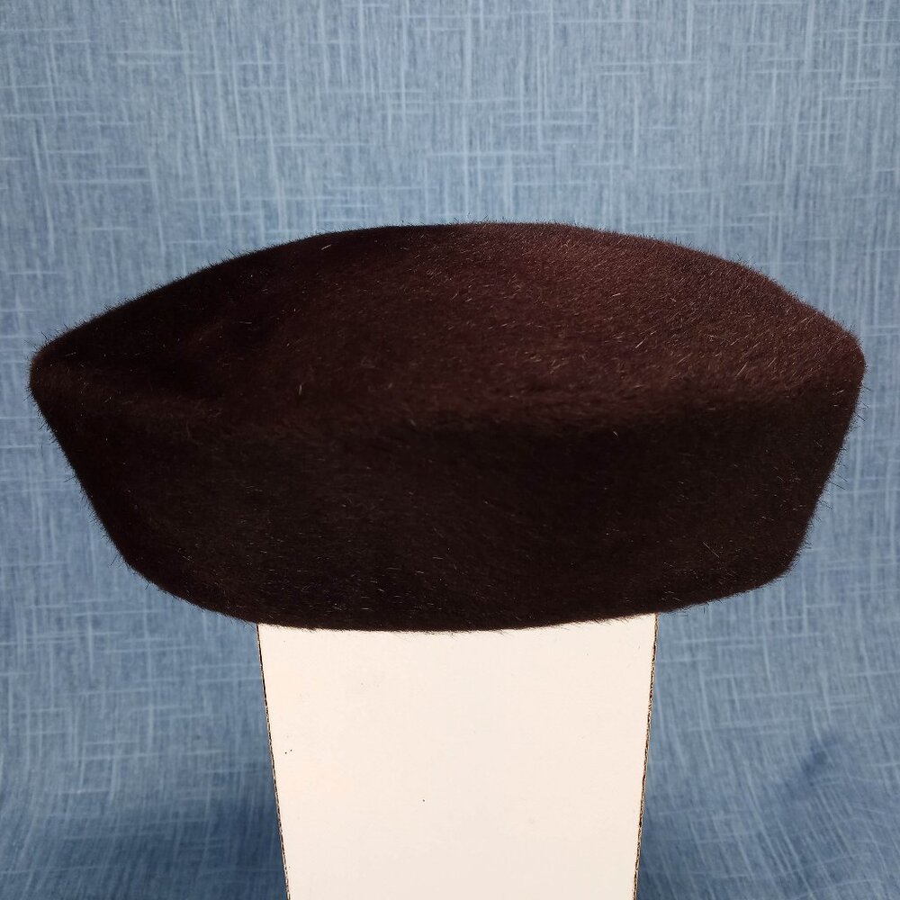 1950s Chocolate Brown Felted Fur Hat with a Ribbon from Frederick and Nelson